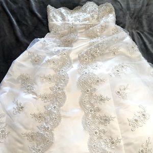 David’s Bridal Empire Wedding Dress